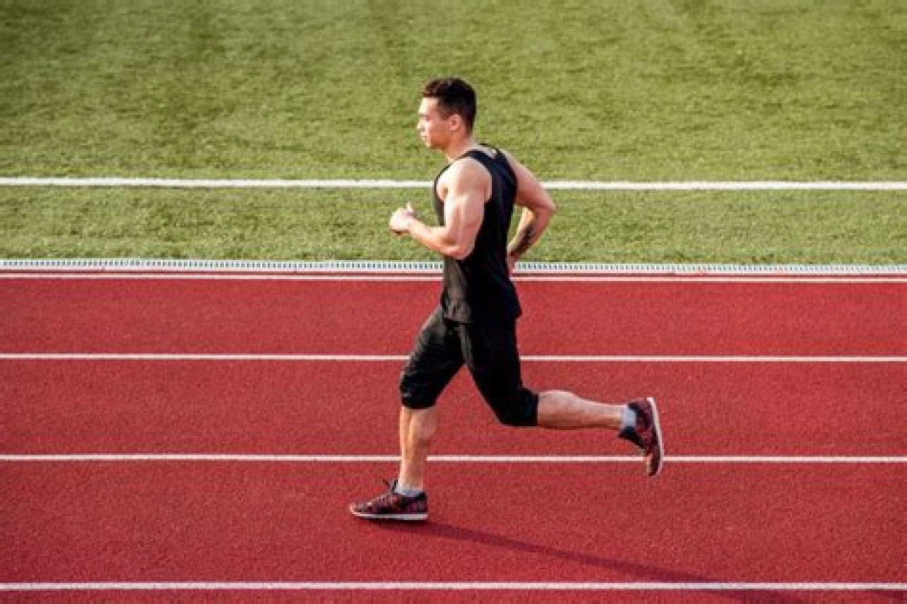 8 Dasar Running Form untuk Performa Lari Lebih Baik